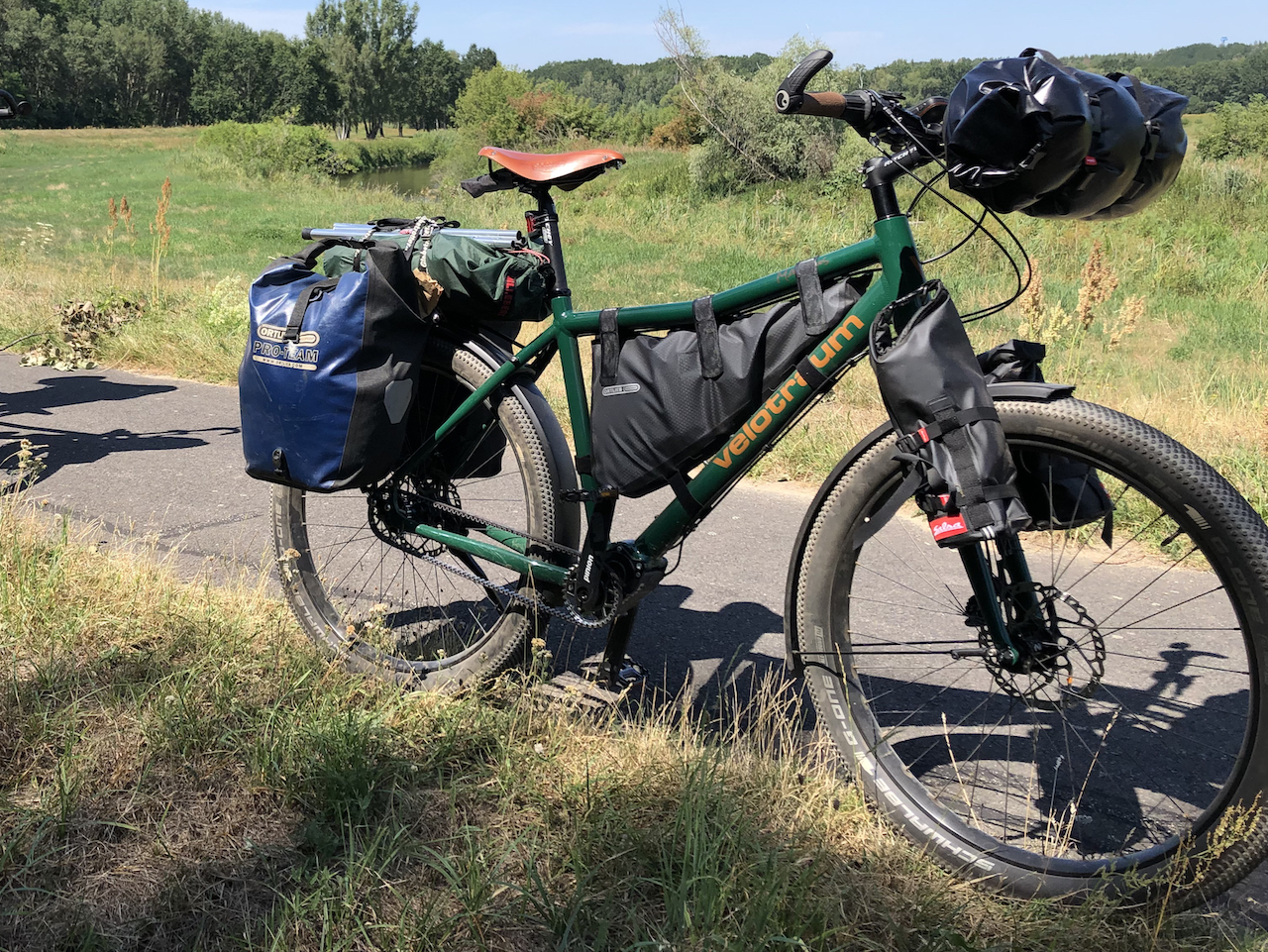 Ich packe in meine Satteltasche