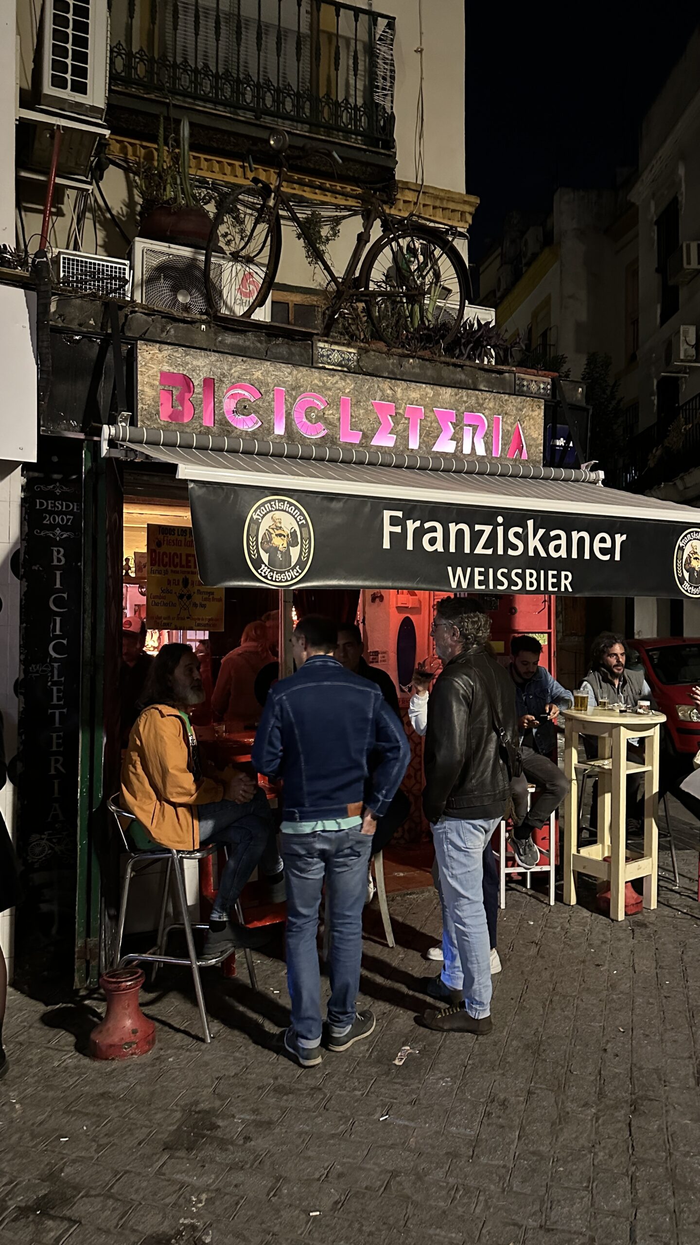 Tapas, drinks und lebensfreude